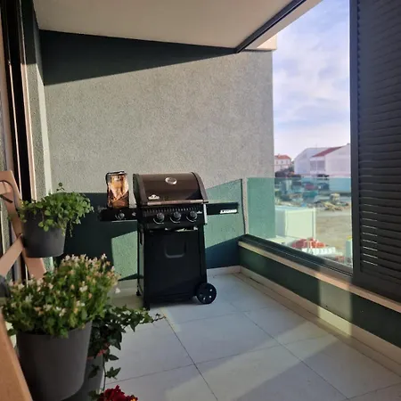 Sunny Διαμέρισμα Ζαντάρ